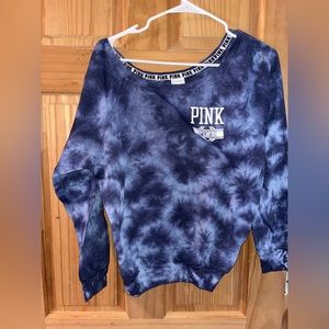 Women’s pink Victoria secret crewneck sweater blue tie dye size small